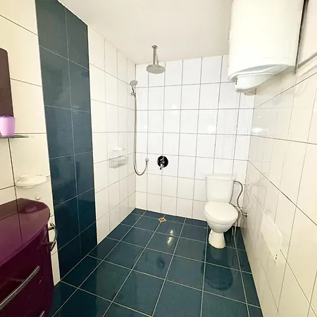 Apartament Chayka Chic *